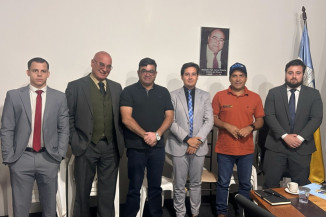Vereadores Sargento Prates e Edson Souza receberam membros da Comissão de Trânsito da OAB (Foto: Assessoria/CMD)