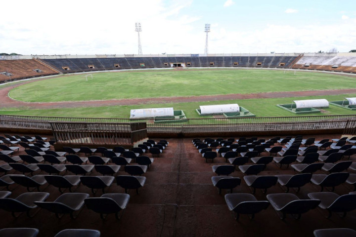 Estádio foi invadido por vândalos - Foto: A. Frota