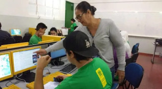Com salários de R$ 2,4 mil, SED abre 90 vagas para assistente educacional em MS