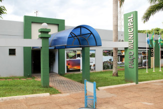 Para alcançar o valor mínimo legal, segundo a apuração, a Prefeitura utilizava uma rubrica denominada “complemento salário mínimo”