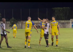 Jogadores do DAC durante partida contra o Corumbaense em Corumbá (Foto: Reprodução/Instagram DAC Dourados)