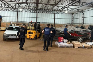 A investigação apura um esquema de contrabando de agrotóxicos provenientes do Paraguai- Foto: DIvulgação