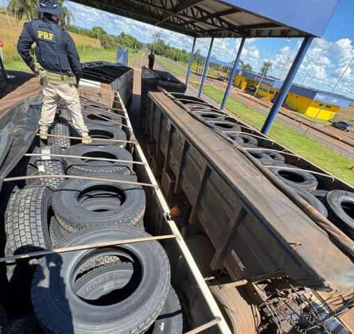 Cada pneu de carreta tem valor médio de cerca de R$ 2 mil no mercado nacional.- Foto: PRF