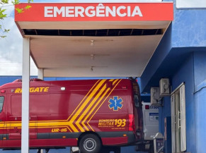 Criança de 7 anos fica ferida após ser atropelada por carreta em Ivinhema