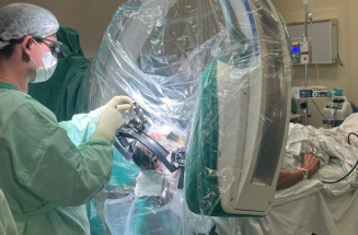Procedimento de estimulação cerebral pode reduzir em até 80% uso de medicamentos para o tratamento da doença - Fotos: HR3L
