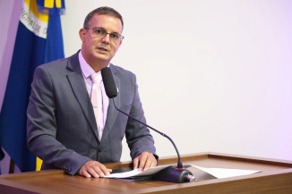 Vereador Inspetor Cabral durante sessão ordinária. (Crédito: F. Grott)