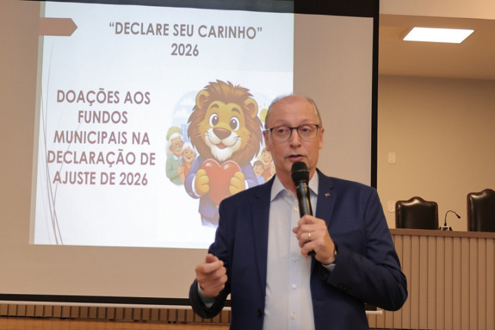 Contador e professor universitário Sérgio Almir Wachter diz que contribuintes podem procurar profissional contábil de sua confiança para se informar sobre destinação do Imposto de Renda - Foto: A. Frota