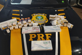 PRF apreende quase 200 medicamentos emagrecedores e prende casal na BR-262