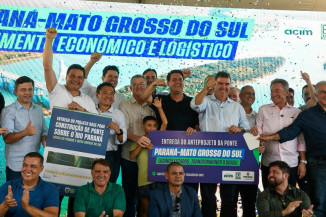 Encontro entre governadores e autoridades ocorreu neste sábado - Fotos: Bruno Rezende (Secom MS)