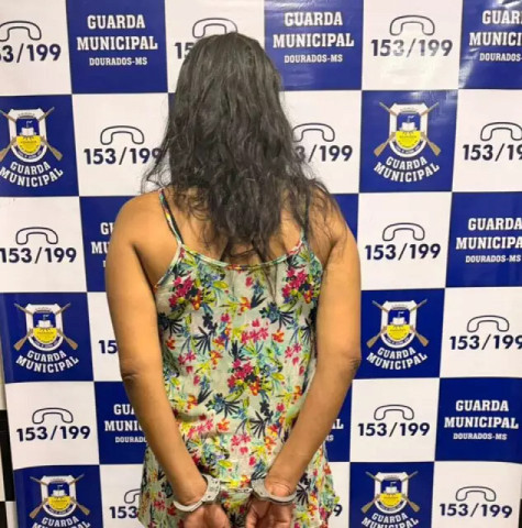 Mulher é detida por violência doméstica contra a própria mãe (Foto: Divulgação)