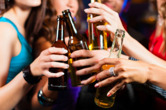 Álcool e sexo precoce colocam adolescentes de MS entre os mais expostos a riscos no país
