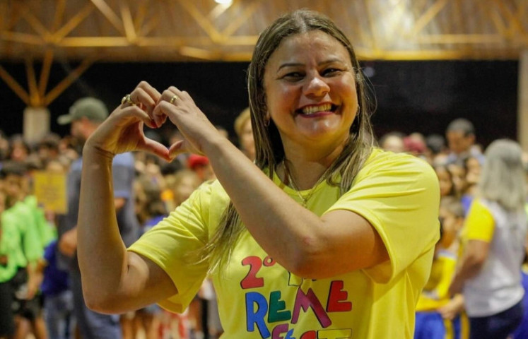 Ana Paula Fernandes, quando participava de evento em escola municipal (foto: reprodução, Instagram)