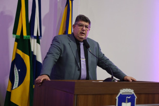 Yuri cobra decreto federal exclusivo nas aldeias e mais recursos para conter chikungunya