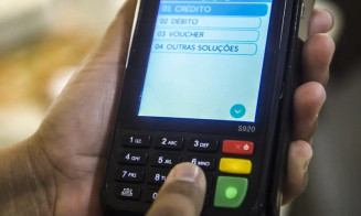 Golpe após show: mulher tem cartão trocado e perde mais de R$ 8 mil em Campo Grande