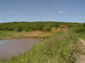 Bebê de 1 ano morre afogado em açude em propriedade rural de MS