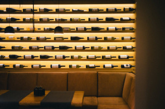 7 dicas para montar uma adega com vinhos premium