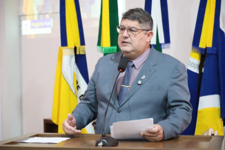Vereador Rogério Yuri destacou iniciativa da PMA e do Governo do Estado em reforçar Equoterapia. Foto: F.Grott
