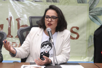 Gleice Jane promove audiência pública em Dourados para discutir falta de escolas estaduais