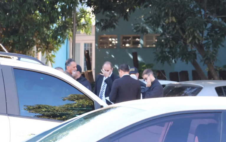 Membros do MPMS durante operação na Sisep (Pietra Dorneles, Midiamax)