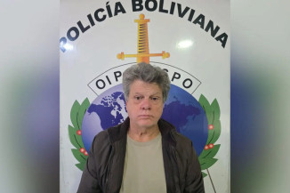 Traficante Gerson Palermo minutos depois da prisão na Bolívia (Foto: Divulgação polícia boliviana)