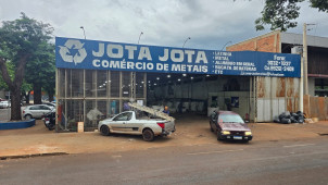 Jota Jota Comércio de Metais fica localizada na rua Weimar Torres, próximo ao Atacadão, em Dourados
