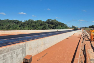 Ponte sobre o Rio Aquidauana está praticamente concluída - Foto: Aquidauana News