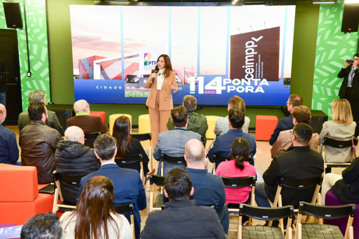 No evento, Sandra Amarilha, diretora-técnica do Sebrae/MS, destaca compromisso das instituições com o empreendedorismo inovador. Imagens: Messias Ferreira - Sebrae/MS