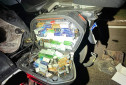 Compartimentos da motocicleta BMW R 1300 eram utilizados para ocultar dezenas de caixas de medicamentos importados sem documentação fiscal e sanitária. - Foto: PMR