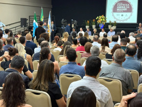Evento realizado na ACED, pela Câmara Municipal de Dourados, homenageou 26 empresas em alusão ao dia do comerciante, celebrado em 16 de julho. / Foto: Jhonatan Xavier/ACED