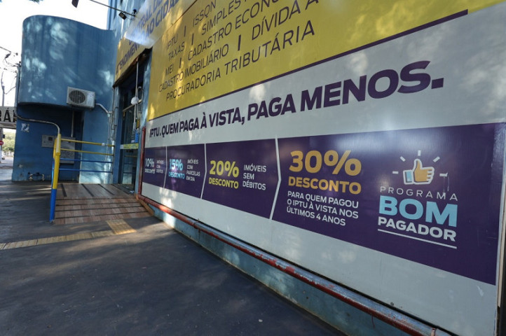 Números de telefones que eram utilizados para acesso à Central de Atendimento ao Cidadão através do WhatsApp foram violados – Foto: A. Frota