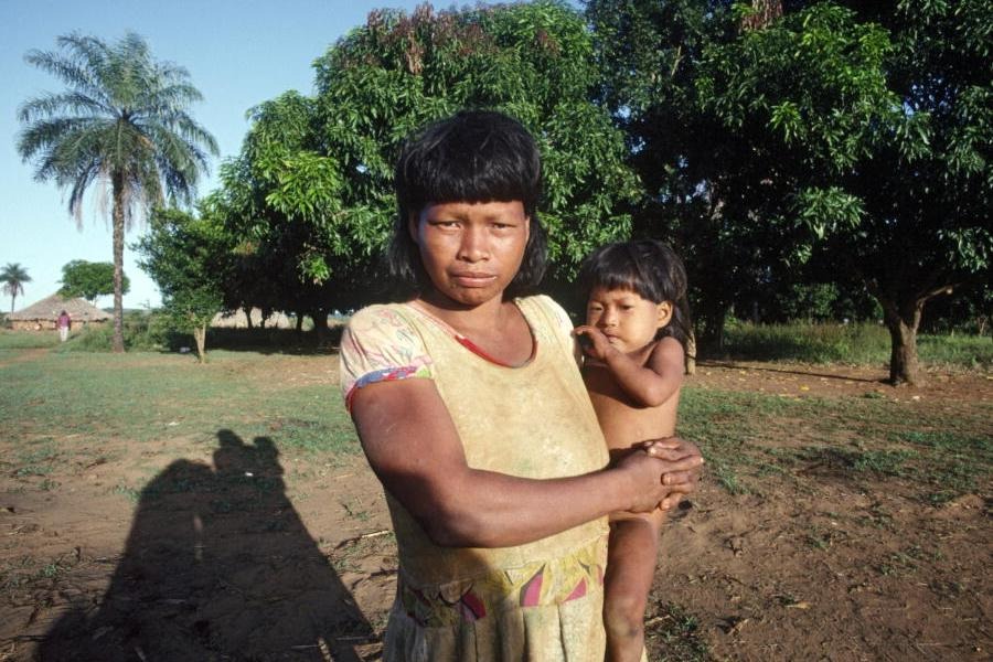 Legenda: A abordagem do relator defende os direitos humanos nas comunidades de áreas consideradas alvos, incluindo os povos indígenas e outros habitantes ruraisFoto: © Joseane Daher/Nações Unidas