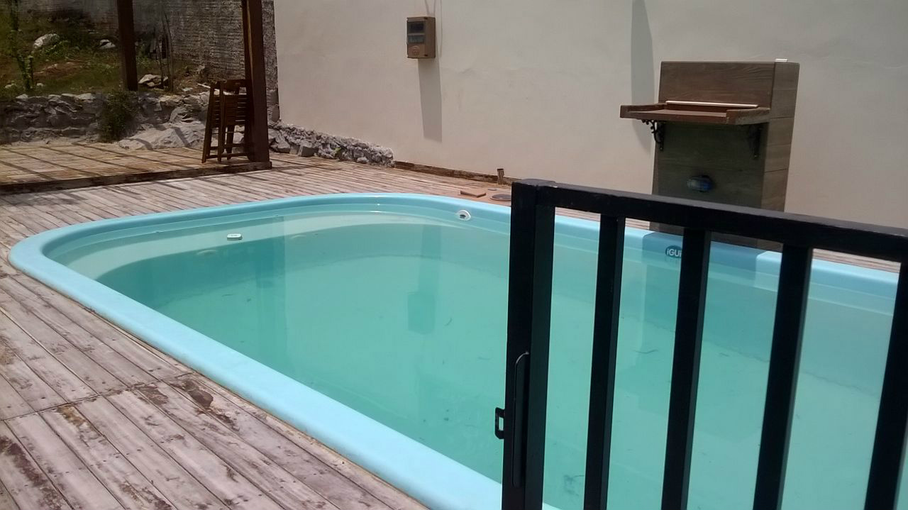 Segundo Bombeiros, piscina tinha itens de proteção, mas porta estava aberta - Foto: Divulgação